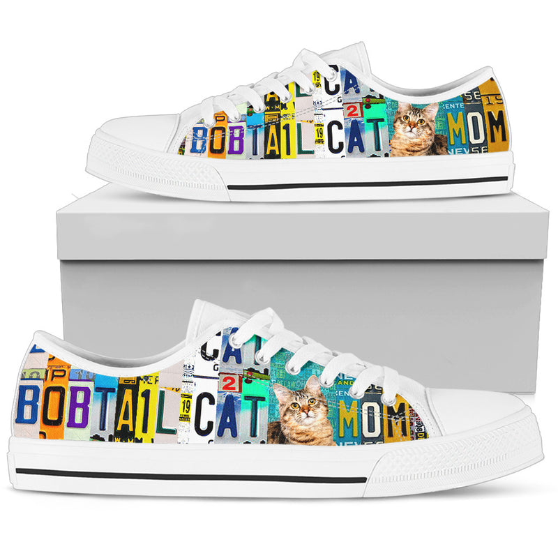 Women's Low Top Canvas Shoes For American Bobtail Cat Mom